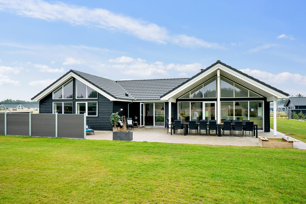 Dieses schöne Poolhaus Nr. 484 mit Platz für 18 Personen liegt in Westjütland