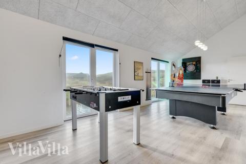 Aktivitätsraum im Luxusferienhaus Nr. 486 mit 7 Schlafzimmern und Platz für 20 Gäste.