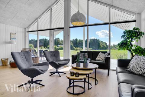 In der Sofalandschaft des Ferienhauses Nr. 490 kann man es richtig gemütlich machen.