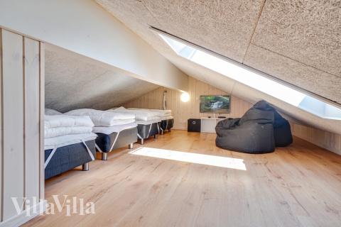 Einige der 18 Schlafgelegenheiten befinden sich im Luxusferienhaus Nr. 494 auf dem ausgebauten Dachboden