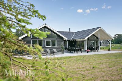 Dieses schöne Poolhaus Nr. 726 mit Platz für 18 Personen liegt in Deutschland