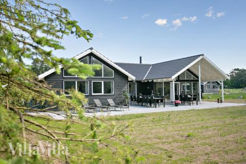 Dieses schöne Poolhaus Nr. 726 mit Platz für 18 Personen liegt in Deutschland