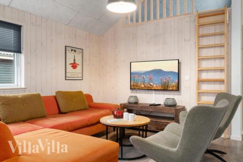 Das Luxusferienhaus 727 für 24 Personen hat einen großen Aktivitätsraum mit u. a. Billard und Darts