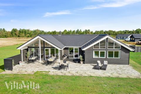 Dieses schöne Poolhaus Nr. 732 mit Platz für 20 Personen liegt in Deutschland