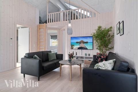 Aktivitätsraum im Luxusferienhaus Nr. 731 mit 8 Schlafzimmern und Platz für 20 Gäste.