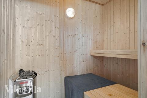 Genießen Sie die heiße Sauna im Luxusferienhaus Nr. 503 für 18 Personen