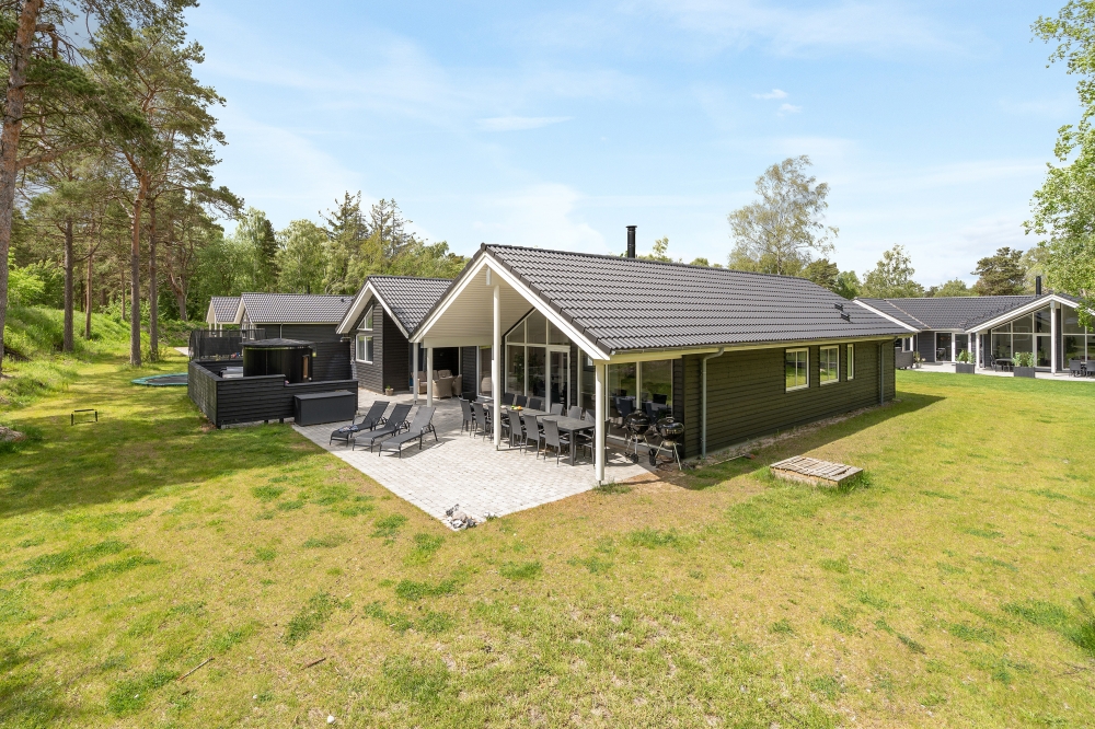 Dieses schöne Poolhaus Nr. 519 mit Platz für 14 Personen liegt in Lolland/Falster/Mön