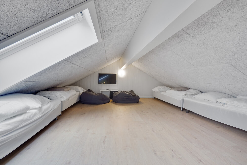 Einige der 14 Schlafgelegenheiten befinden sich im Luxusferienhaus Nr. 511 auf dem ausgebauten Dachboden