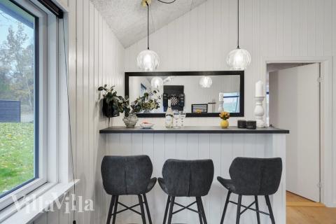 Das Ferienhaus 513 ist mit eigener Bar ausgestattet