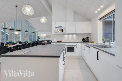 Die Küche im Luxusferienhaus Nr. 513 ist gut eingerichtet.