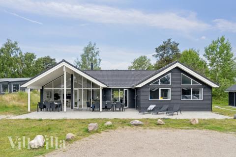 Das Luxusferienhaus Nr. 509 hat eine tolle Terrasse, die mit hochwertigen Gartenmöbeln für 16 Personen ausgestattet ist.