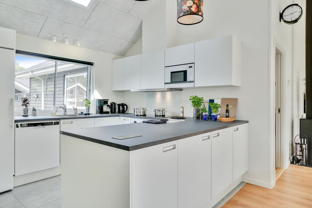 Die Küche in dem Luxusferienhaus Nr. 515 ist so gut ausgestattet, dass man problemlos Mahlzeiten für 14 Personen zubereiten kann.