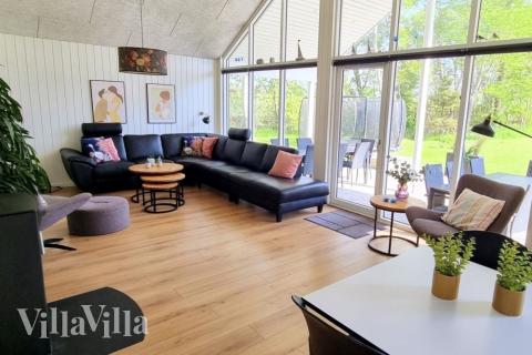 Die Couchecke im Luxusferienhaus Nr. 515 in Lolland/Falster/Mön.