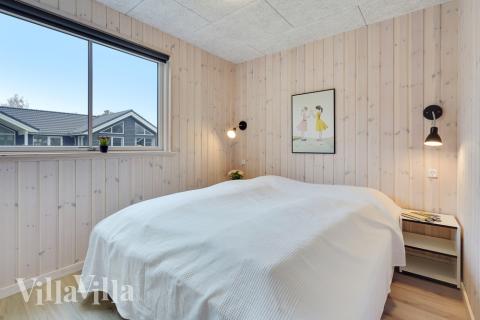 Eines der 7 Schlafzimmer im Luxusferienhaus Nr. 517