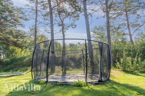 Neben den vielen schönen Stunden, die man im Poolbereich des Hauses verbringen kann, bietet das Luxusferienhaus 517 auch zahlreiche Freizeitangebote im Freien