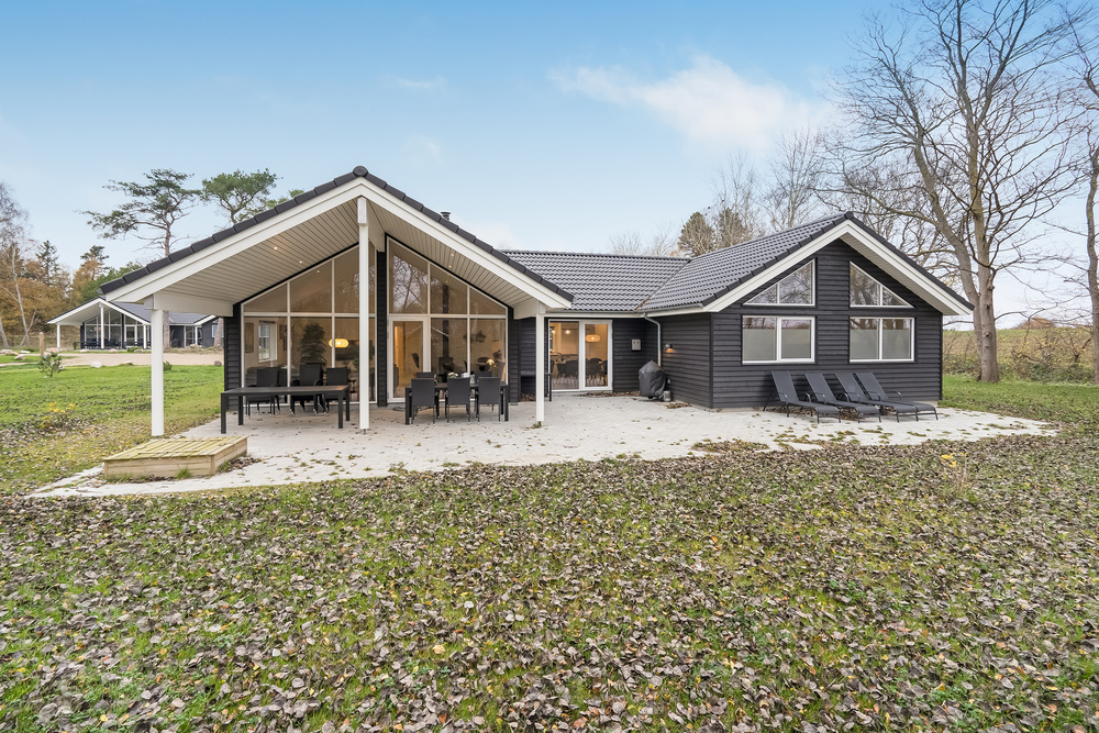 Dieses schöne Poolhaus Nr. 507 mit Platz für 18 Personen liegt in Lolland/Falster/Mön
