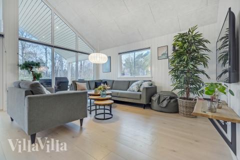 Die Couchecke im Luxusferienhaus Nr. 507 in Lolland/Falster/Mön.