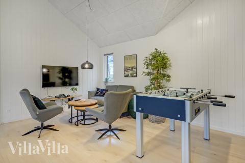 Aktivitätsraum im Luxusferienhaus Nr. 507 mit 7 Schlafzimmern und Platz für 18 Gäste.