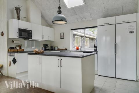 Die Küche in dem Luxusferienhaus Nr. 506 ist so gut ausgestattet, dass man problemlos Mahlzeiten für 18 Personen zubereiten kann.