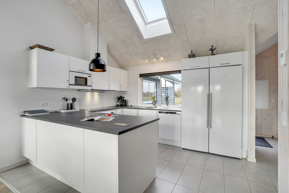 Die Küche in dem Luxusferienhaus Nr. 522 ist so gut ausgestattet, dass man problemlos Mahlzeiten für 14 Personen zubereiten kann.