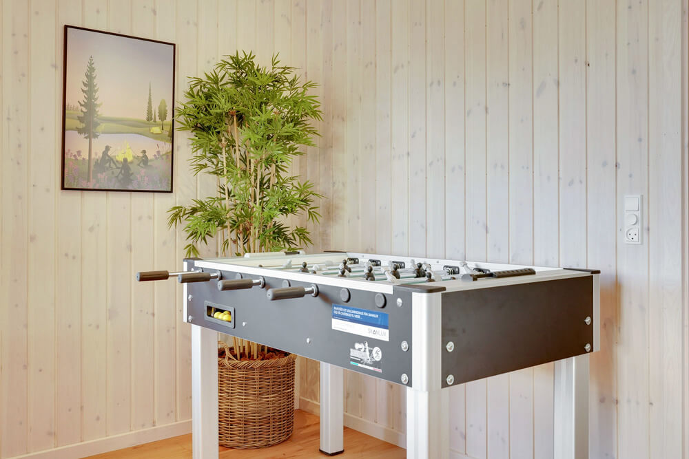 Aktivitätsraum im Luxusferienhaus Nr. 521 mit 6 Schlafzimmern und Platz für 16 Gäste.