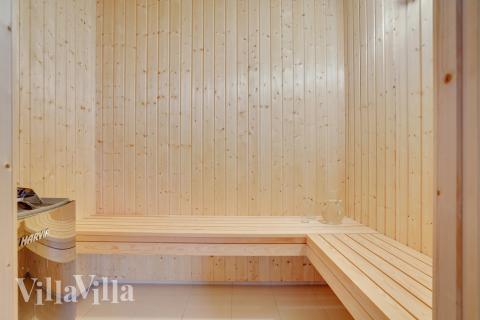Genießen Sie die heiße Sauna im Luxusferienhaus Nr. 508 für 20 Personen