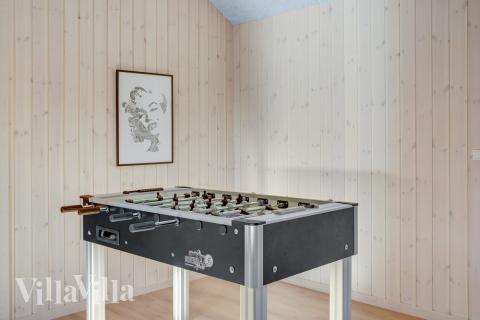 Aktivitätsraum im Luxusferienhaus Nr. 499 mit 9 Schlafzimmern und Platz für 24 Gäste.