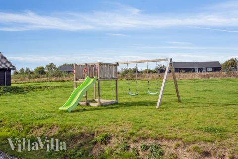 Neben den vielen schönen Stunden, die man im Poolbereich des Hauses verbringen kann, bietet das Luxusferienhaus 499 auch zahlreiche Freizeitangebote im Freien