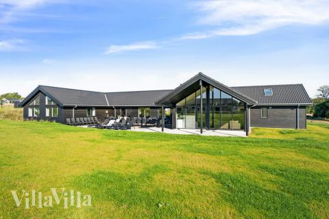 Dieses schöne Poolhaus Nr. 531 mit Platz für 30 Personen liegt in Südjütland