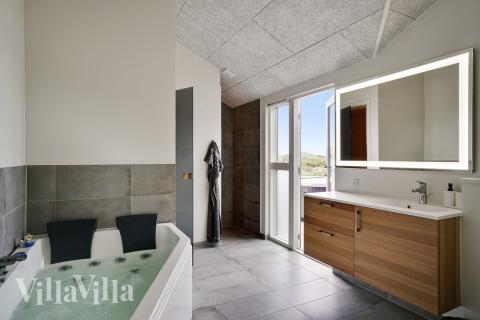 Das Luxusferienhaus Nr. 514 bietet u. a. einen tollen Whirlpool