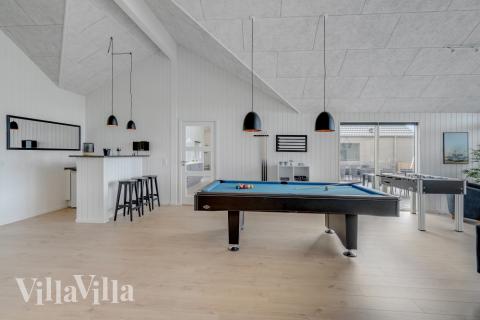 Veranstaltet ein Turnier im Aktivitätsraum, wenn ihr das Ferienhaus Nr. 516 in Westjütland besucht.