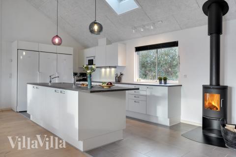 Die Küche in dem Luxusferienhaus Nr. 526 ist so gut ausgestattet, dass man problemlos Mahlzeiten für 20 Personen zubereiten kann.