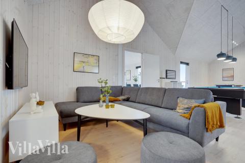 Die Couchecke im Luxusferienhaus Nr. 526 in Südjütland.