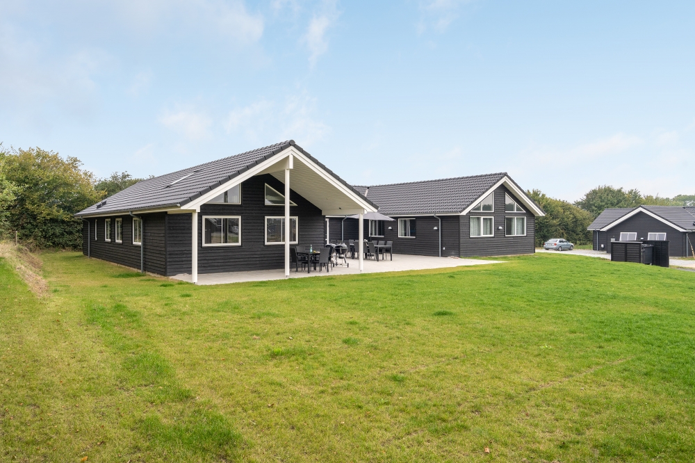 Dieses schöne Poolhaus Nr. 526 mit Platz für 20 Personen liegt in Südjütland