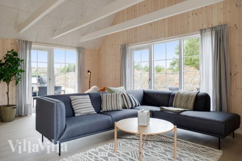 Die Couchecke im Luxusferienhaus Nr. 518 in Westjütland.