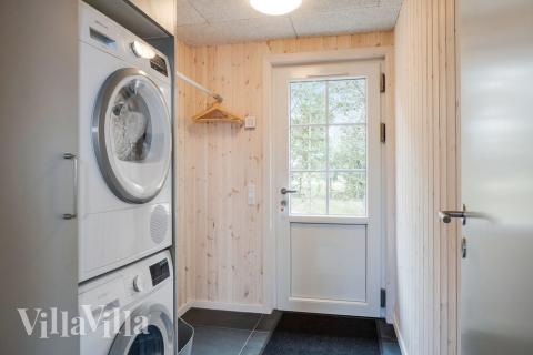 Der geräumige Eingangsbereich im Luxusferienhaus Nr. 518 in Westjütland