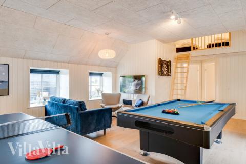 Veranstaltet ein Turnier im Aktivitätsraum, wenn ihr das Ferienhaus Nr. 528 in Westjütland besucht.