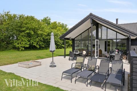 Große Terrasse am Luxusferienhaus Nr. 520 in Südjütland.