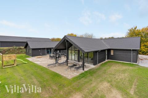 Dieses schöne Poolhaus Nr. 530 mit Platz für 26 Personen liegt in Südjütland