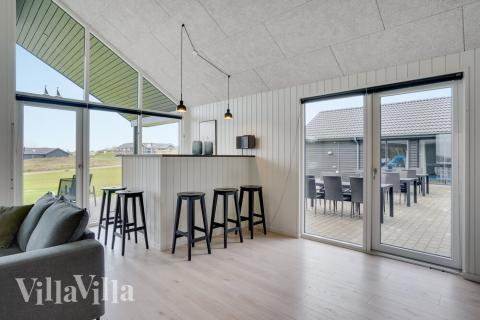 Das Ferienhaus 530 ist mit eigener Bar ausgestattet