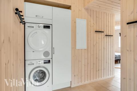 Der geräumige Eingangsbereich im Luxusferienhaus Nr. 527 in Nordseeland