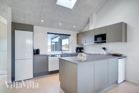 Die Küche in dem Luxusferienhaus Nr. 533 ist so gut ausgestattet, dass man problemlos Mahlzeiten für 14 Personen zubereiten kann.