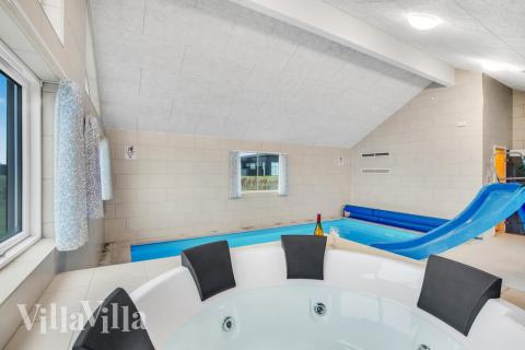 Das Luxusferienhaus Nr. 529 bietet u. a. einen tollen Whirlpool