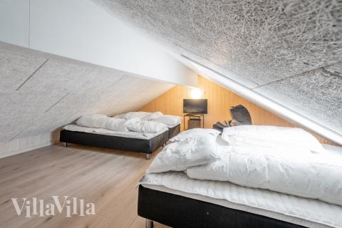 Einige der 16 Schlafgelegenheiten befinden sich im Luxusferienhaus Nr. 524 auf dem ausgebauten Dachboden