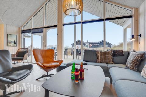 Die Couchecke im Luxusferienhaus Nr. 524 in Südjütland.