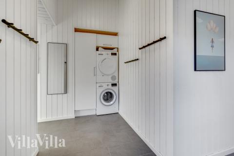 Der geräumige Eingangsbereich im Luxusferienhaus Nr. 536 in Westjütland