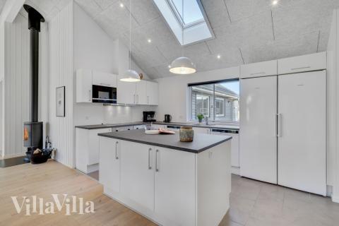 Die Küche in dem Luxusferienhaus Nr. 536 ist so gut ausgestattet, dass man problemlos Mahlzeiten für 18 Personen zubereiten kann.