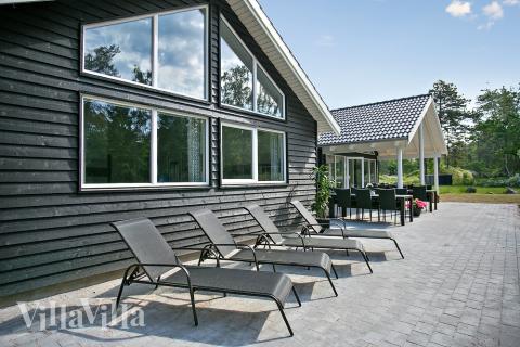 Dieses schöne Poolhaus Nr. 537 mit Platz für 18 Personen liegt in Südjütland