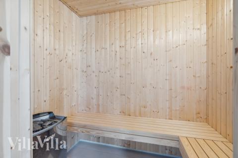 Genießen Sie die heiße Sauna im Luxusferienhaus Nr. 535 für 20 Personen