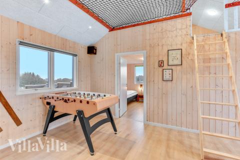 Das Luxusferienhaus 539 für 14 Personen hat einen großen Aktivitätsraum mit u. a. Billard und Darts